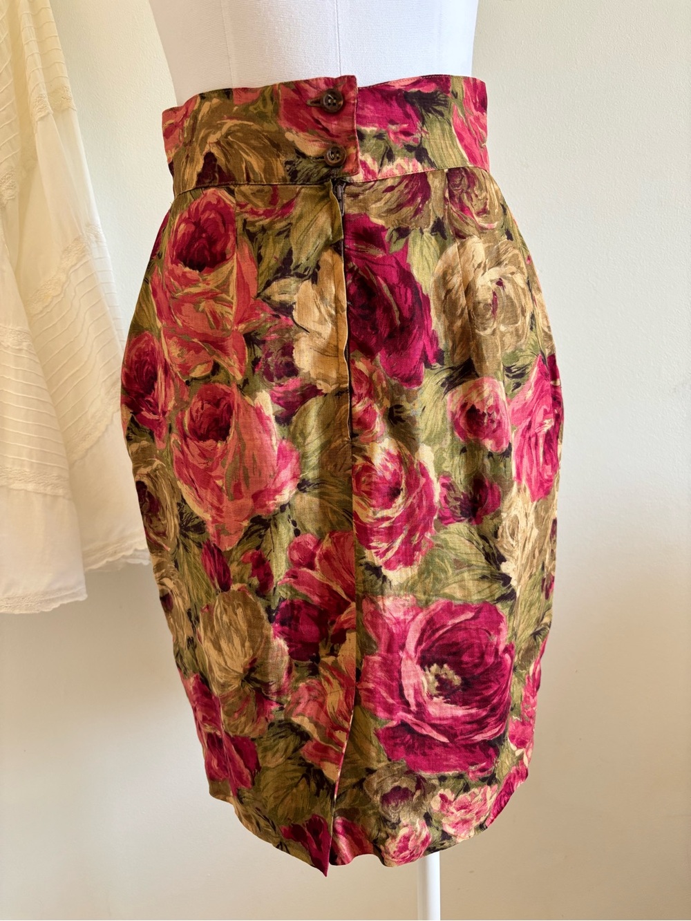 Vintage Max Mara 100% Linen Floral Pencil Skirt